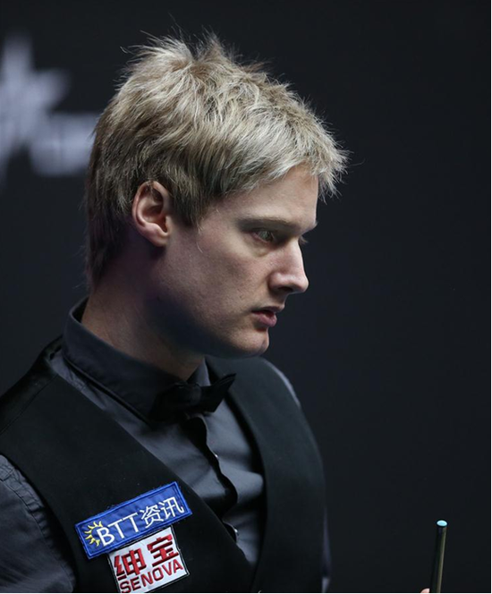 差距微乎其 差距微乎其