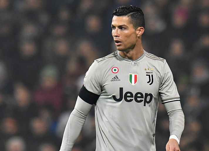 他不仅砍下 他不仅砍下