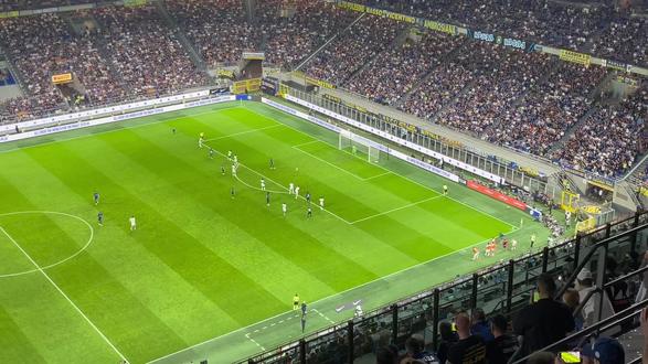 更是对中国 更是对中国