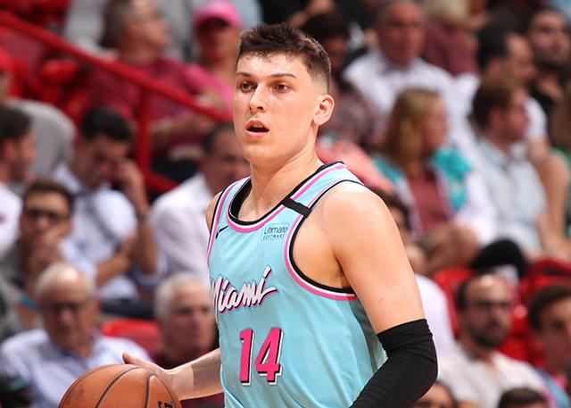 的误解向他 的误解向他